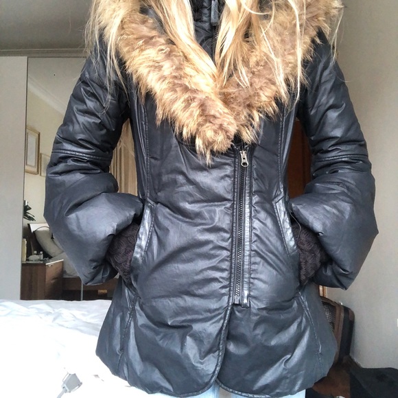 SOLD - Black MACKAGE coat Small - Picture 1 of 7